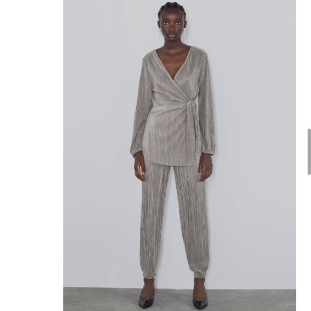 NWT Zara Pleated Wrap Top Taupe Gray, size M